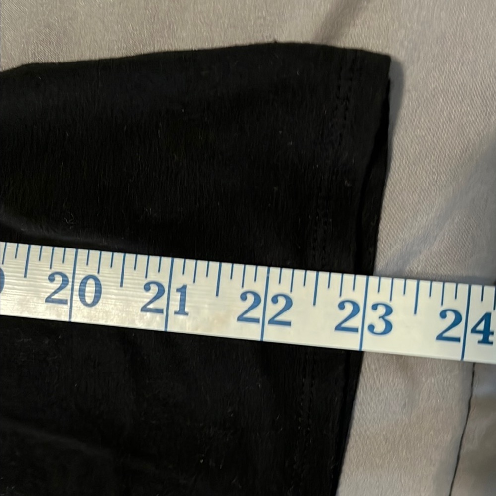 Stylish Black Top with Buckle Detail - Picture 6 of 7